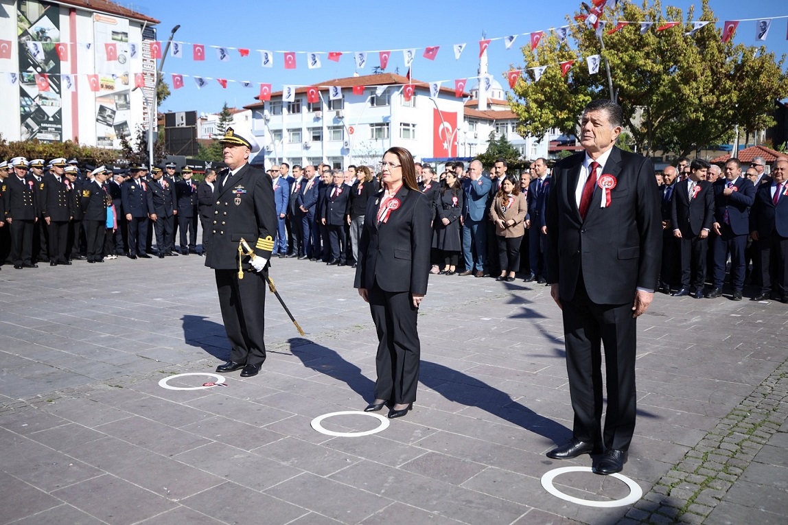 29 Ekim Cumhuriyet Bayramı Çelenk Sunma Töreni Gerçekleştirildi