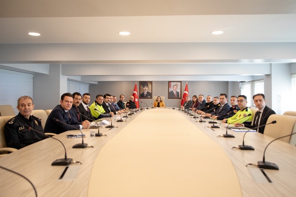 Vali Arslan Başkanlığında Genişletilmiş İl Güvenlik ve Asayiş Koordinasyon Merkezi Toplantısı Gerçekleştirildi