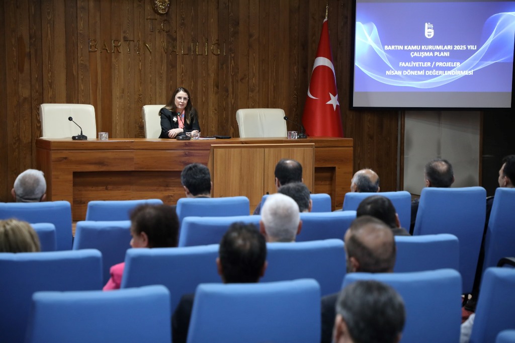 Vali Arslan Başkanlığında İl İdare Şube Başkanları Toplantısı Yapıldı